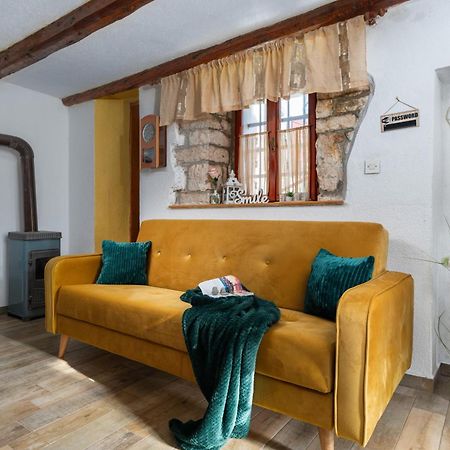 Holiday Home Dide Kanfanar Kültér fotó