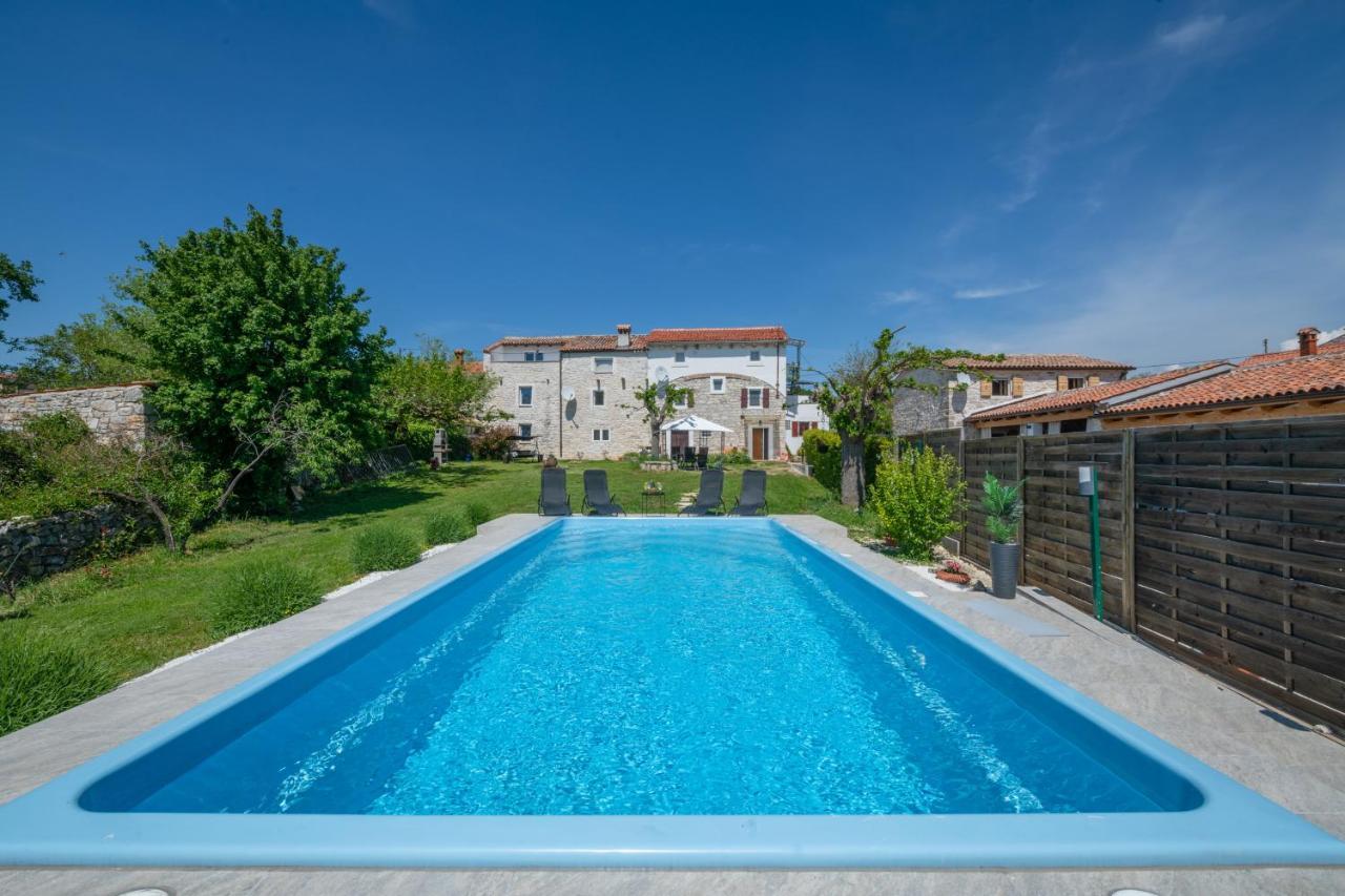 Holiday Home Dide Kanfanar Kültér fotó